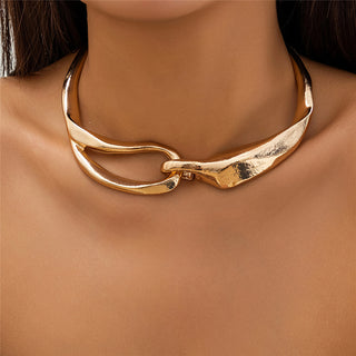 Subtle Serpentine Necklace